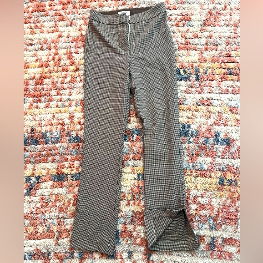 ARITZIA- Babaton dress pants